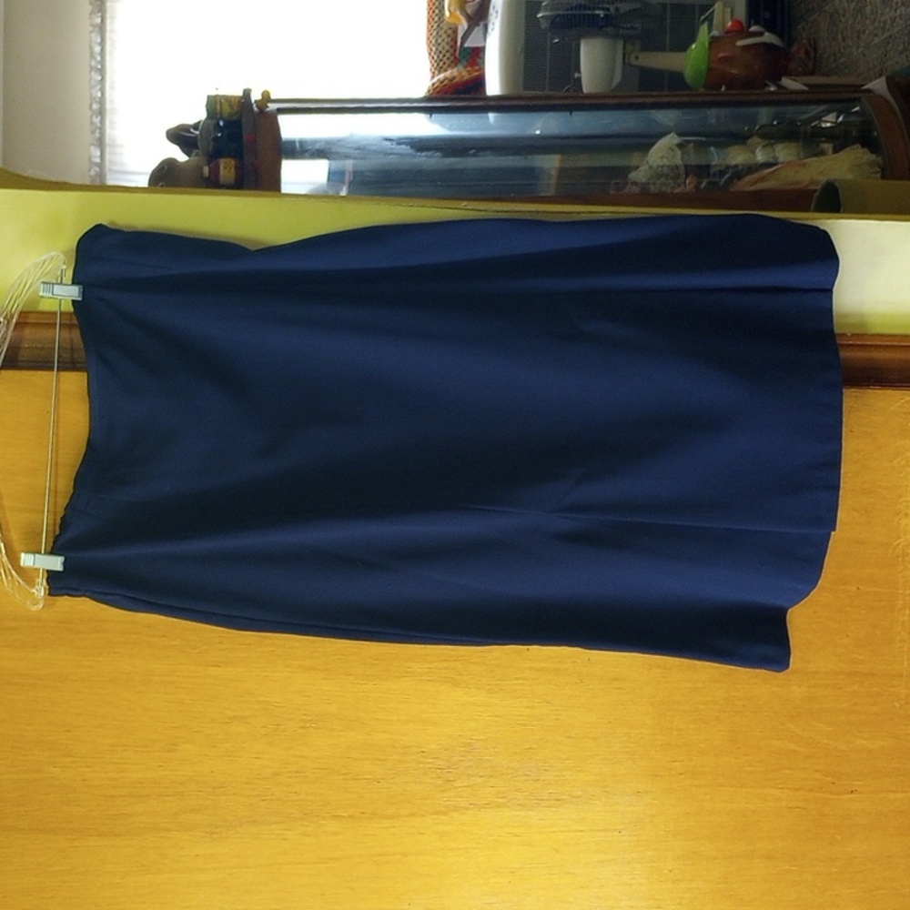 Maggie Lawrence Size 22/24 Navy Blue Skirt w/ Elastic Waist & Zipper - Picture 2 of 3
